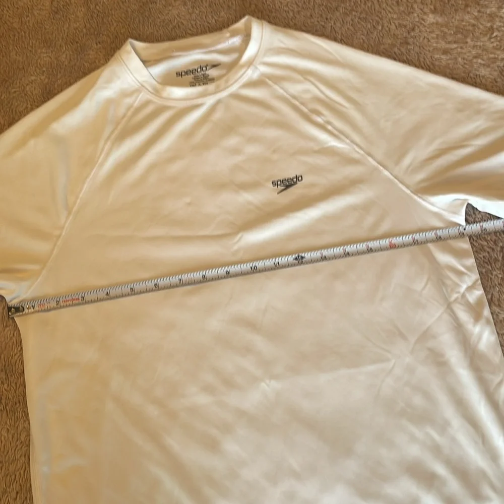 SPEEDO Men’s Dri Fit UPF Swim Shirt - size Small - Picture 11 of 14